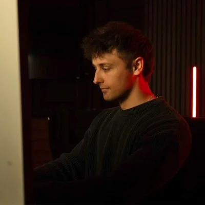 Mateusz Biniek, founder of Sitewright, at work in the studio